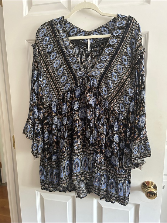 Free People Tops - Free People Blue and Black Floral Boho Tunic
